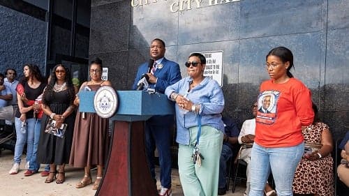 Atlantic City Dedicates City Hall in Honor of Ernest Coursey