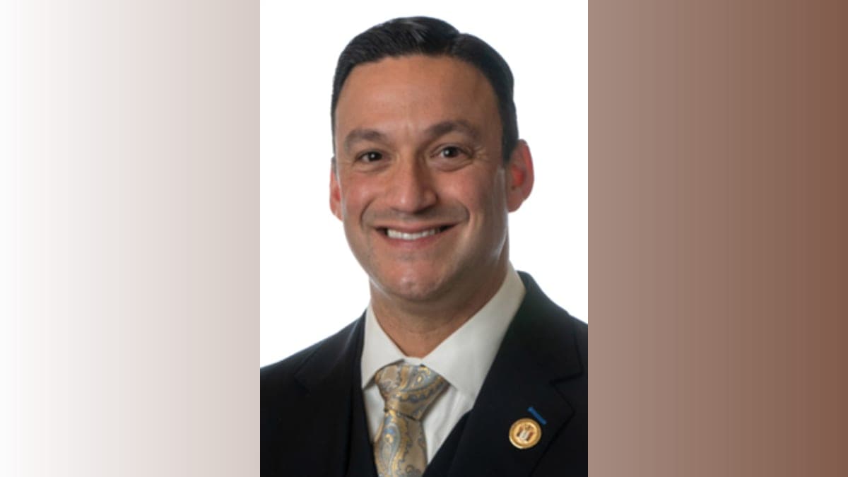 Lawmaker Pushes Privacy Limits on License Plate Cameras