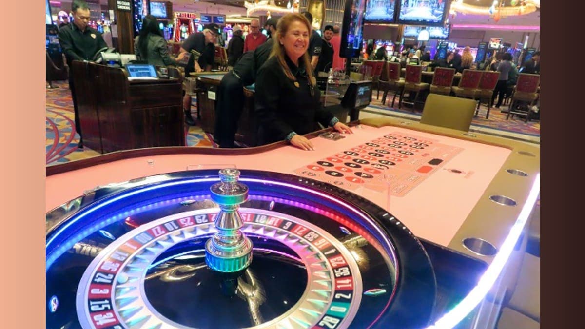 Van Drew Warns Atlantic City Must Adapt as Gambling Competition Intensifies