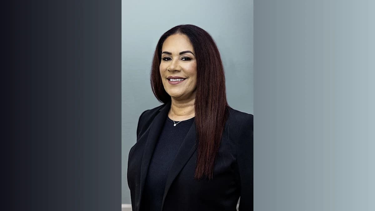 SHOWBOAT RESORT NAMES MARITZA MARTINEZ GENERAL MANAGER